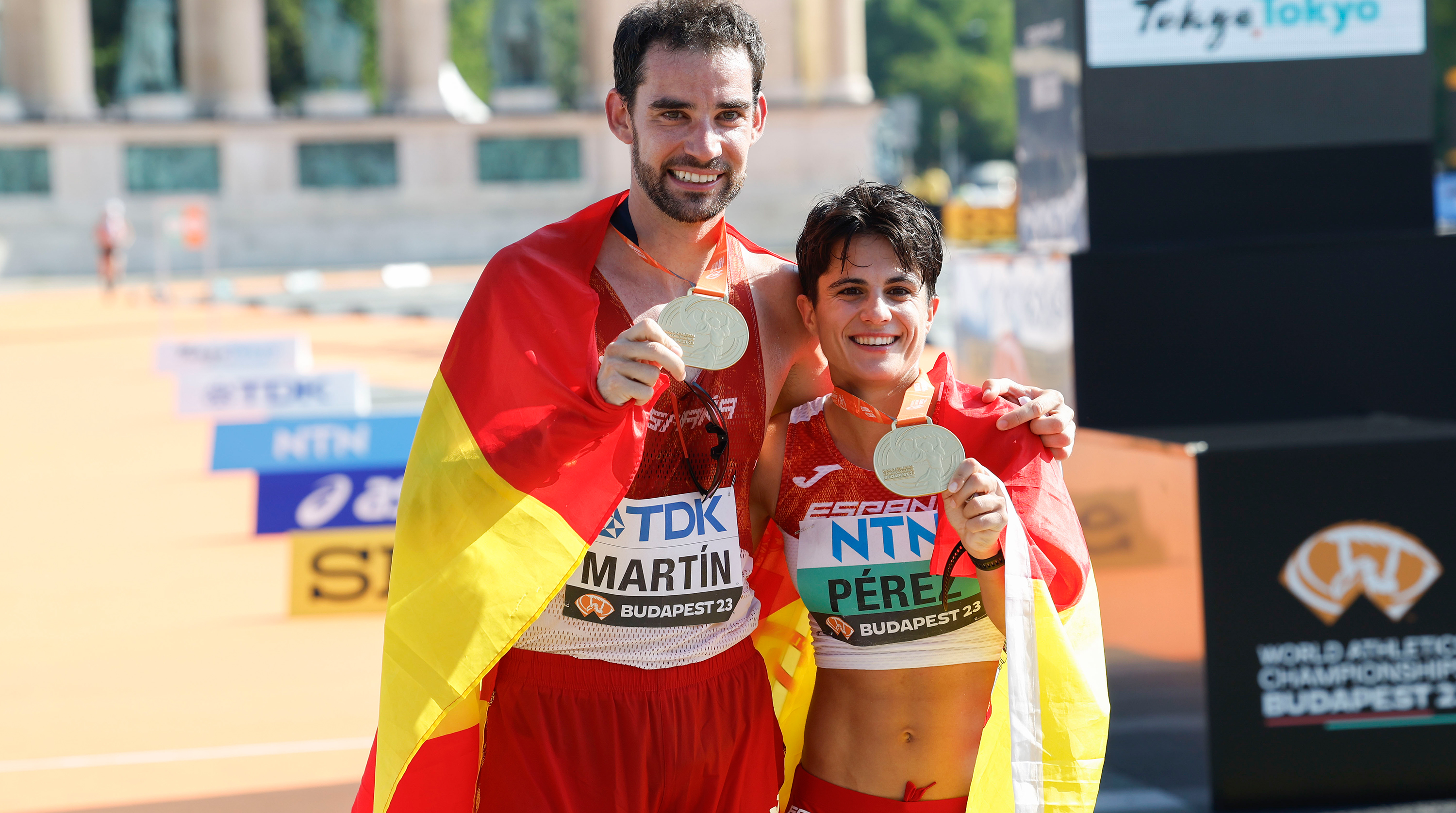 �lvaro Mart�n y Mar�a P�rez