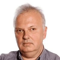 Fernando M. Carre�o